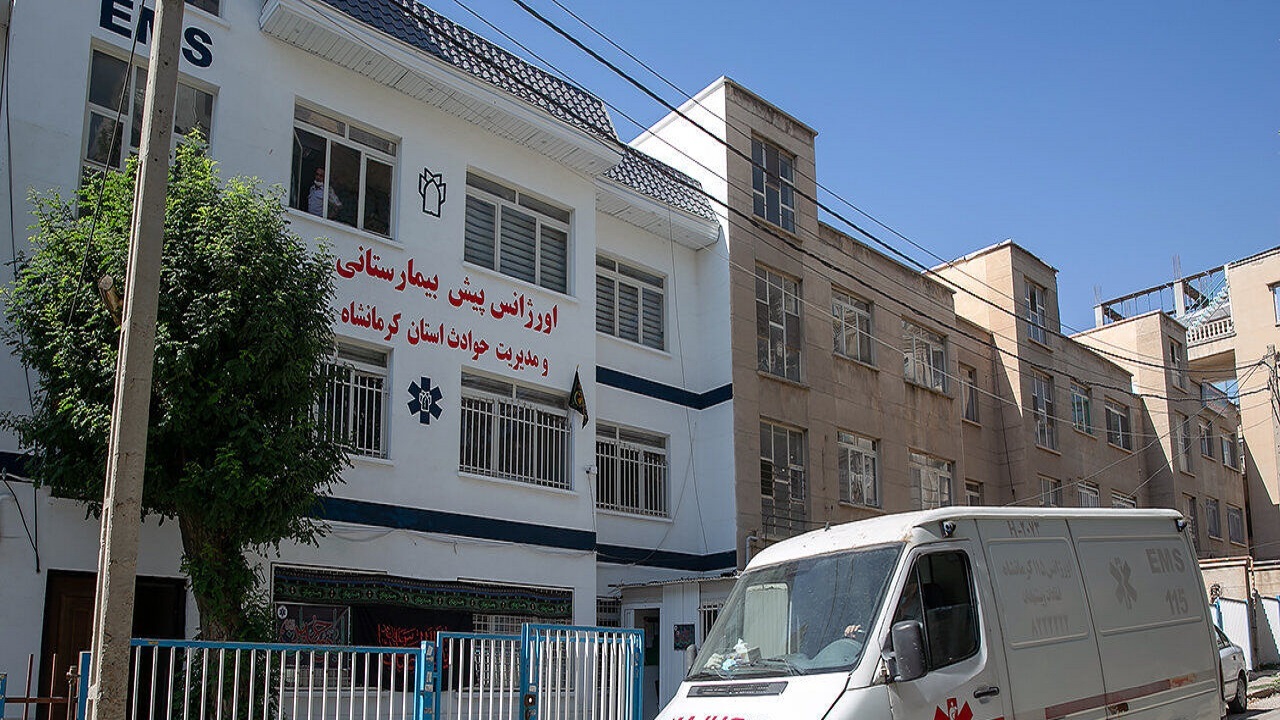اورژانس کرمانشاه نیروی داوطلب می پذیرد