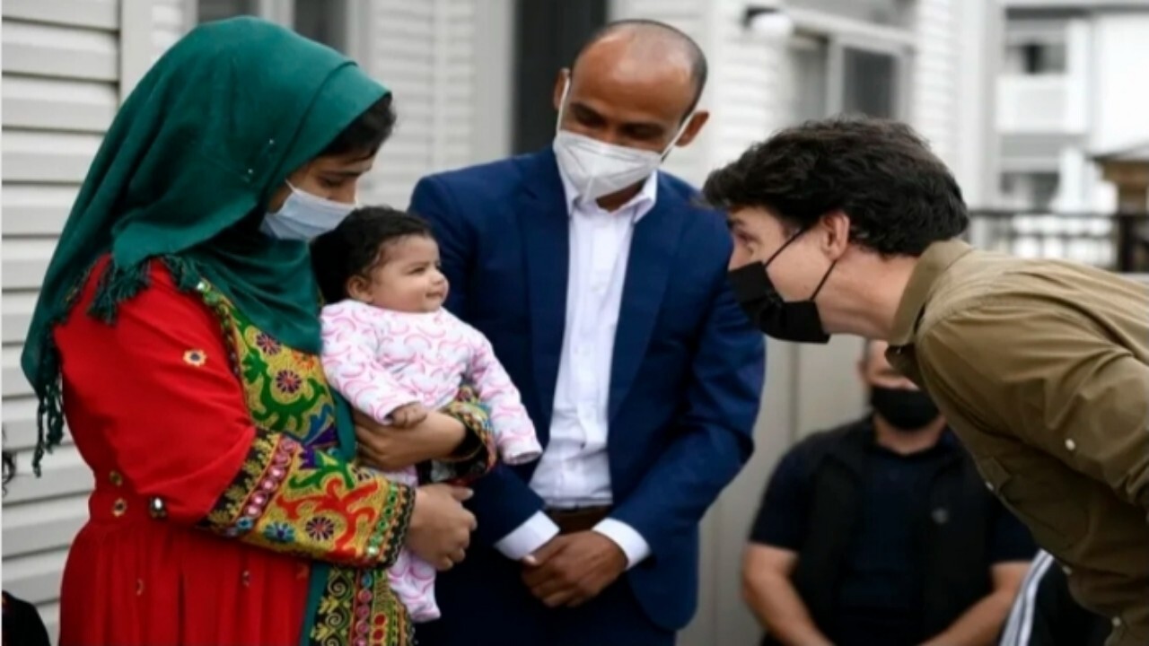 یک هزار پناهجوی افغانستانی از امارات به کانادا منتقل می‌شوند