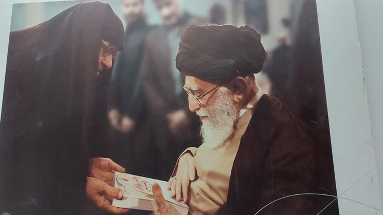 روایت حضور بانوی مبارزانقلابی در فهرست اعزام به جبهه + تصاویر