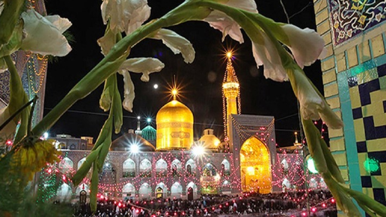 اجرای سرود برکت ایران دهه هشتادی‌ها در حرم امام رضا (ع) + فیلم