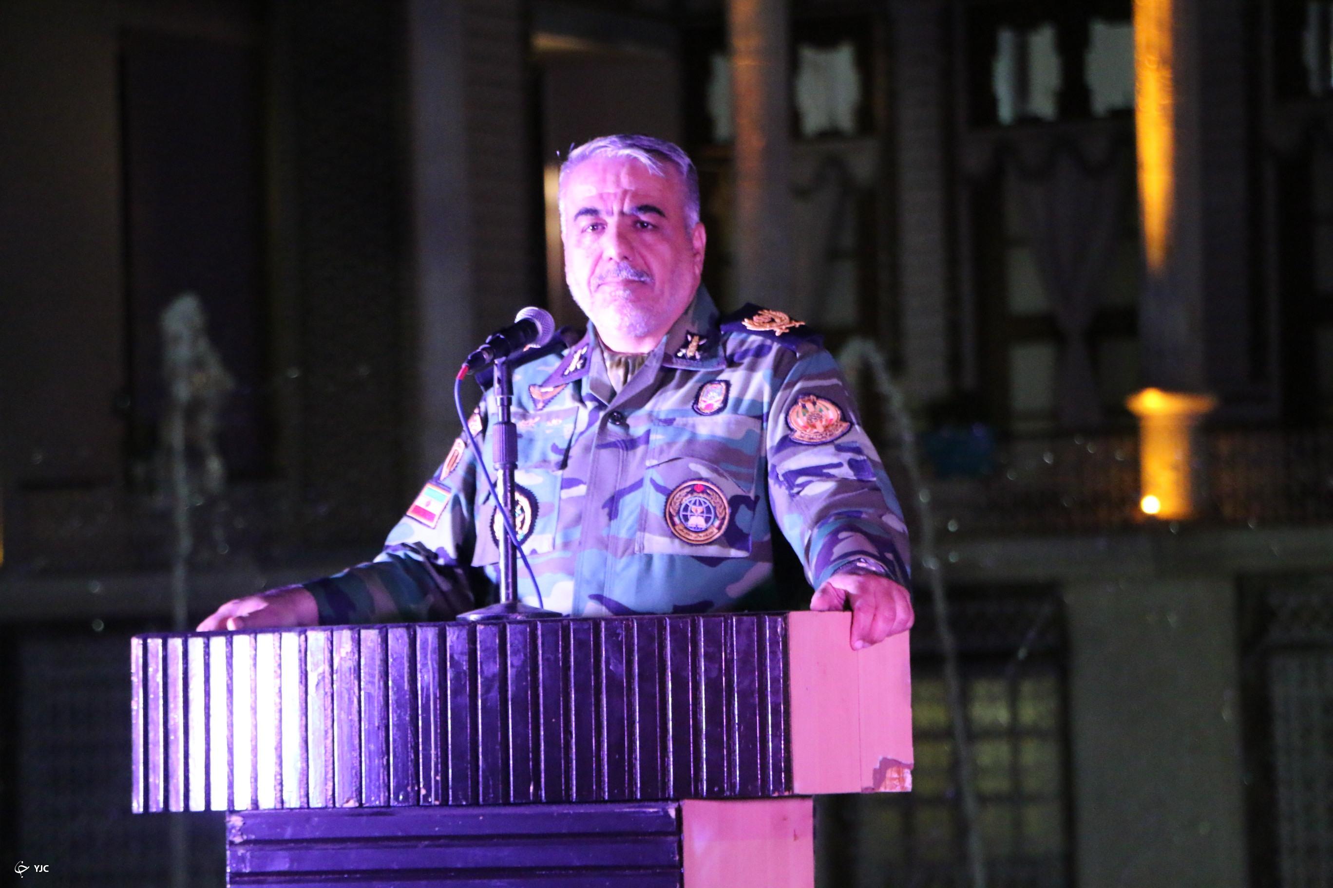 معرفی برگزیدگان جشنواره مالک اشتر فرماندهی پشتیبانی منطقه ۲ ارتش معرفی برگزیدگان جشنواره مالک اشتر فرماندهی پشتیبانی منطقه ۲ ارتش