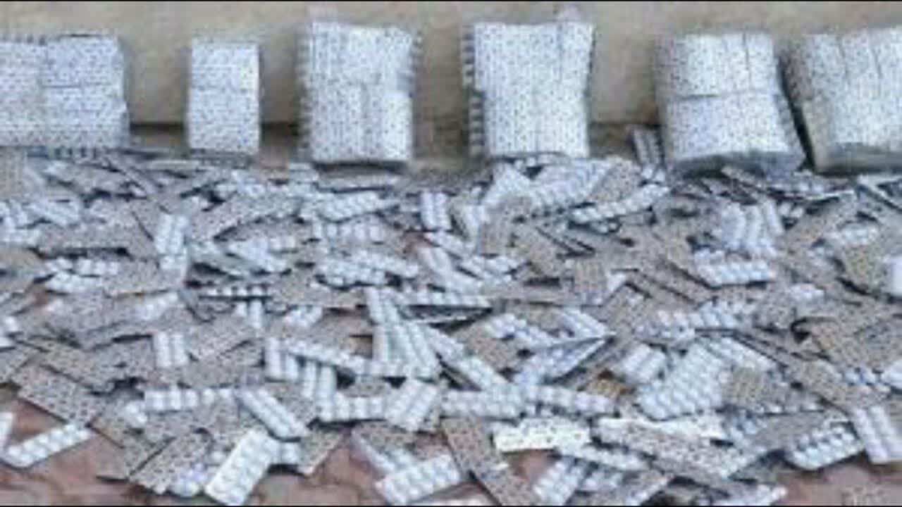 جاسازبیش از  ۱۹۵ هزار قرص در بار قُفل درب ریلی