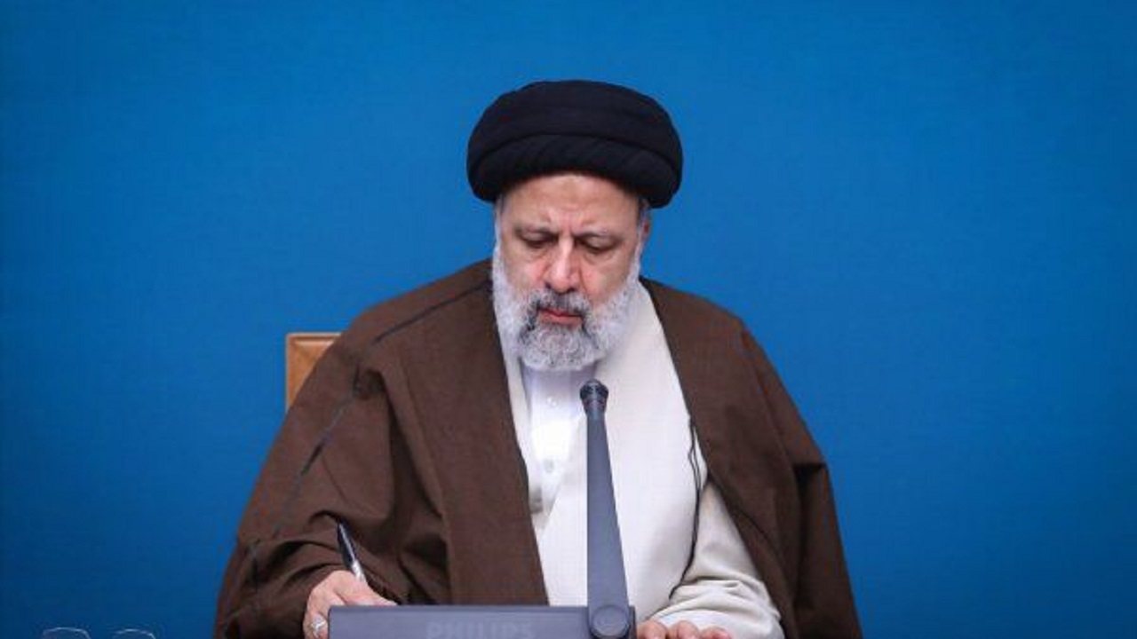 رئیس جمهور در پیامی درگذشت آیت‌الله محمدتقی مجلسی را تسلیت گفت