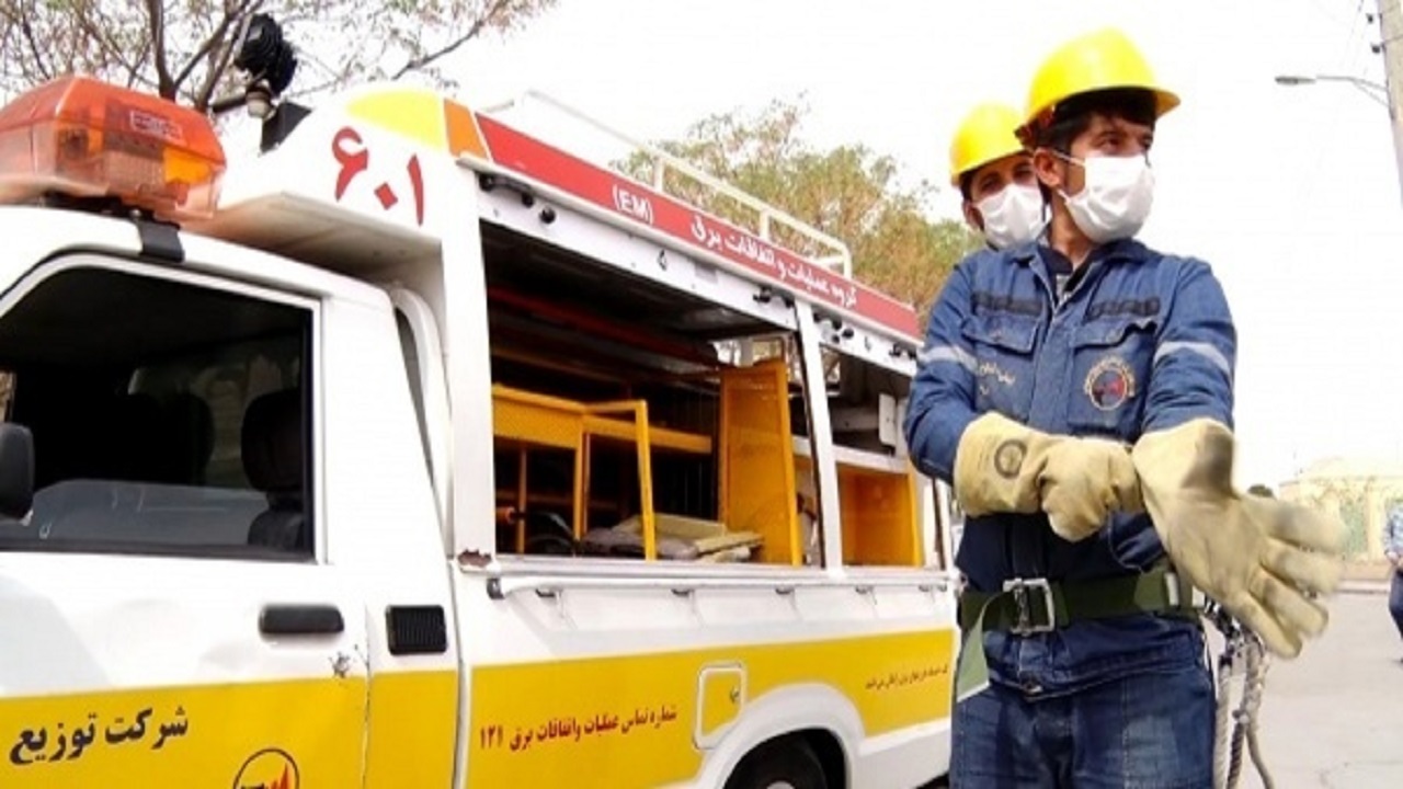 رانندگان استیجاری شرکت توزیع برق گیلان در انتظار تبدیل وضعیت