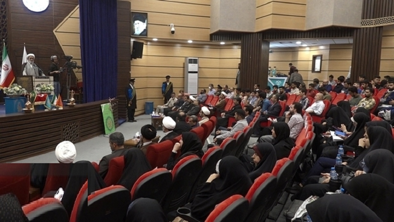 تجلیل از آثار برتر جشنواره ملی مهدویت در قم