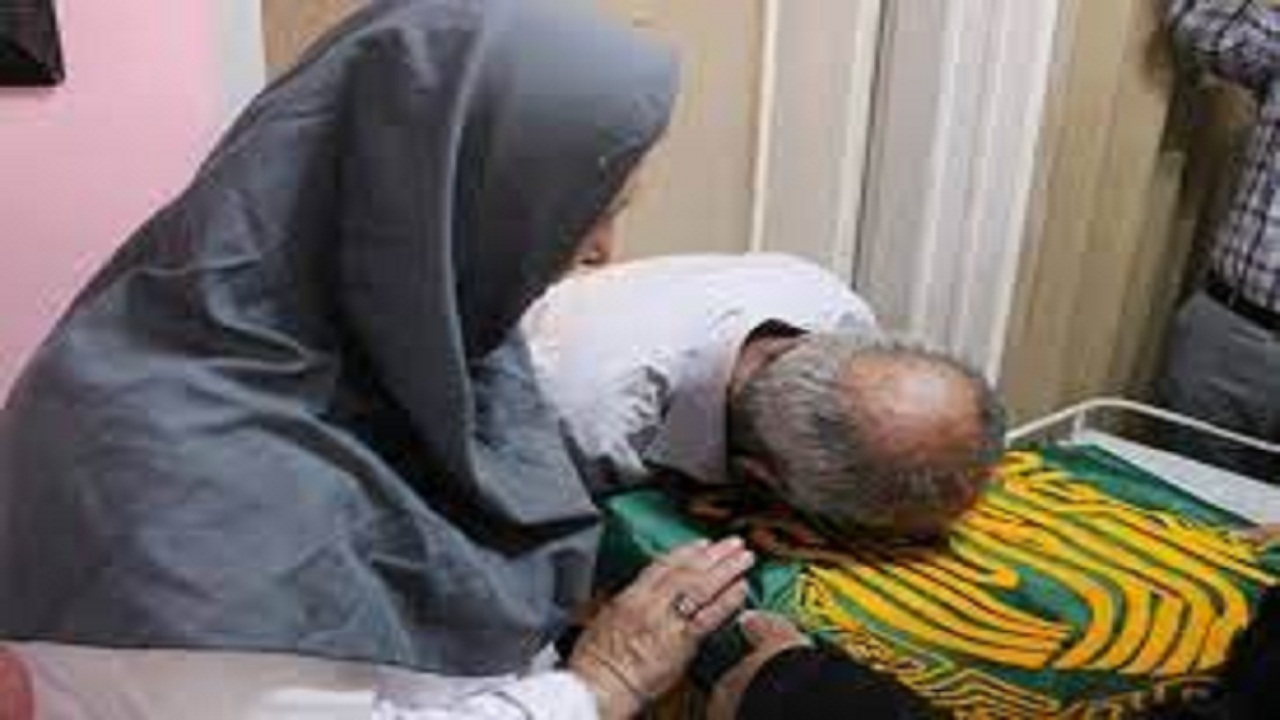 شمیم خوش پرچم بارگاه رضوی، شهر میانه را عطرآگین کرد