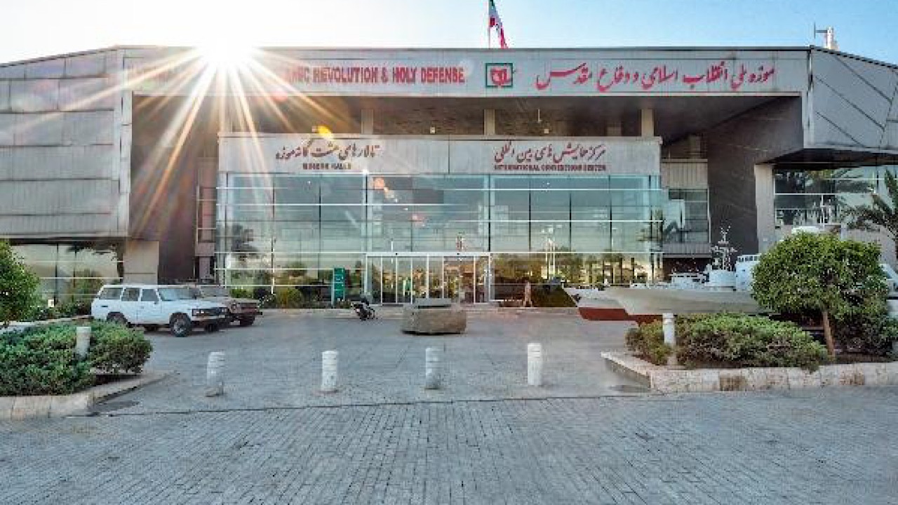 تعطیلی تالار‌های هفتگانه موزه ملی انقلاب اسلامی