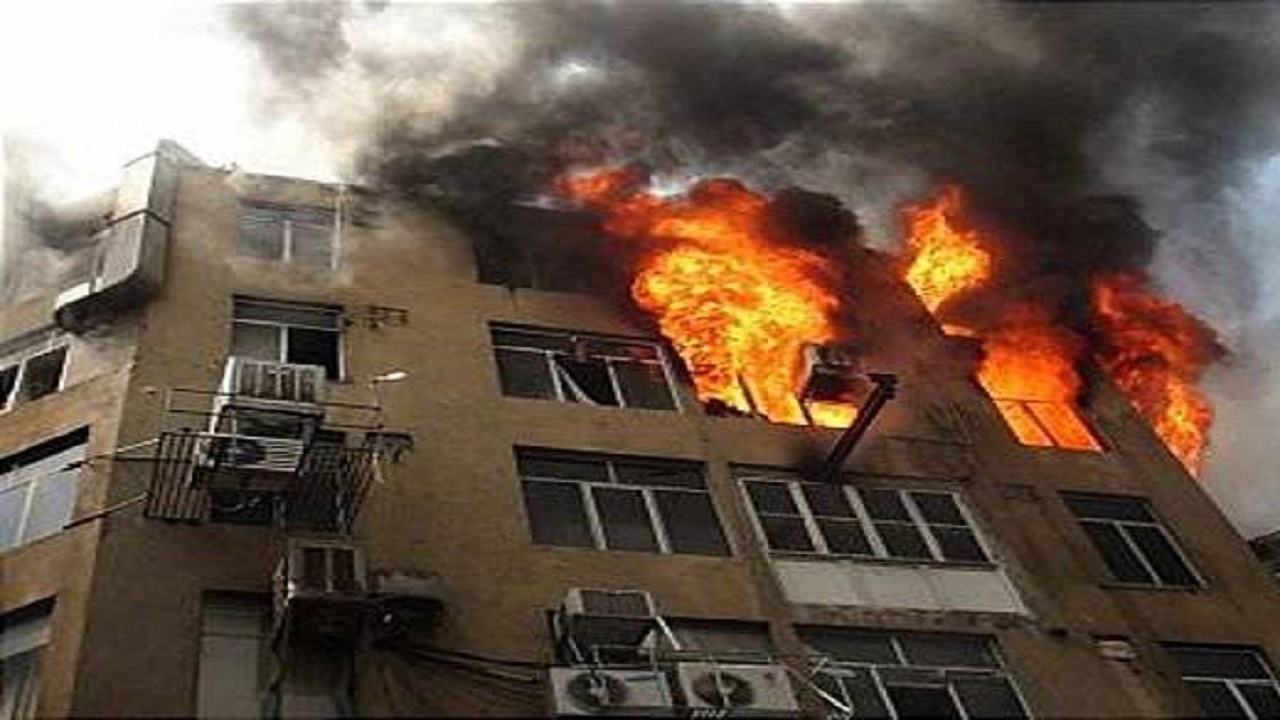 اطفای حریق ساختمان ۴ طبقه در شیراز