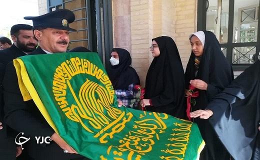 استقبال دانشجویان یزدی از خدام آستان قدس رضوی+تصاویر