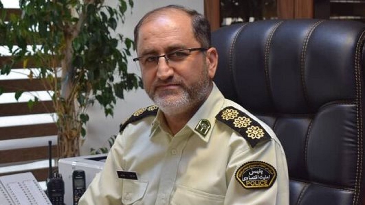 کشف انبار خشکبار قاچاق در محدوده بازار تهران به ارزش ۱۰ میلیارد ریال