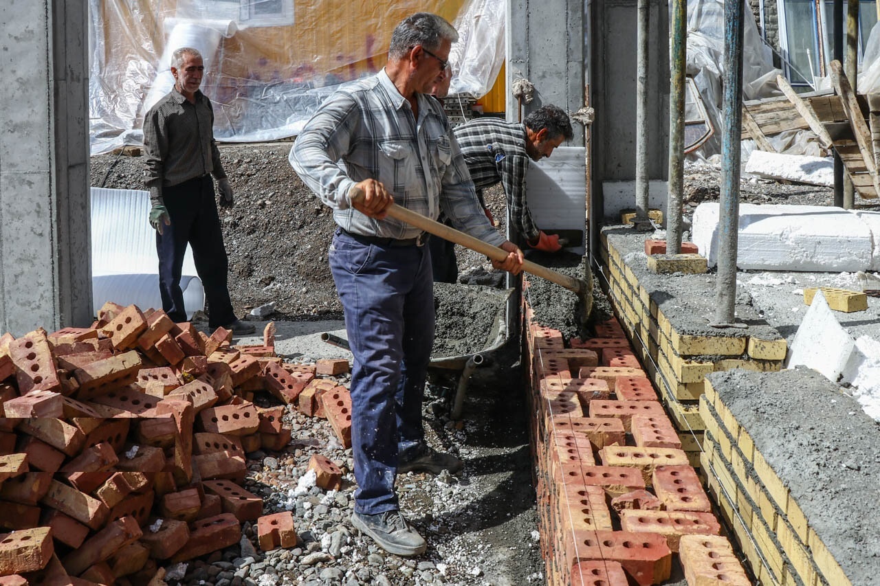 بازسازی مناطق زلزله زده خوی بازسازی مناطق زلزله زده خوی