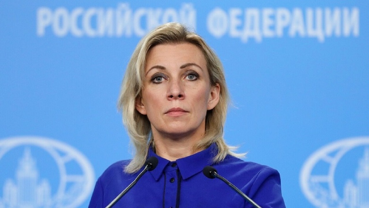 زاخارووا سخنان «کیسینجر» را مضحک خواند