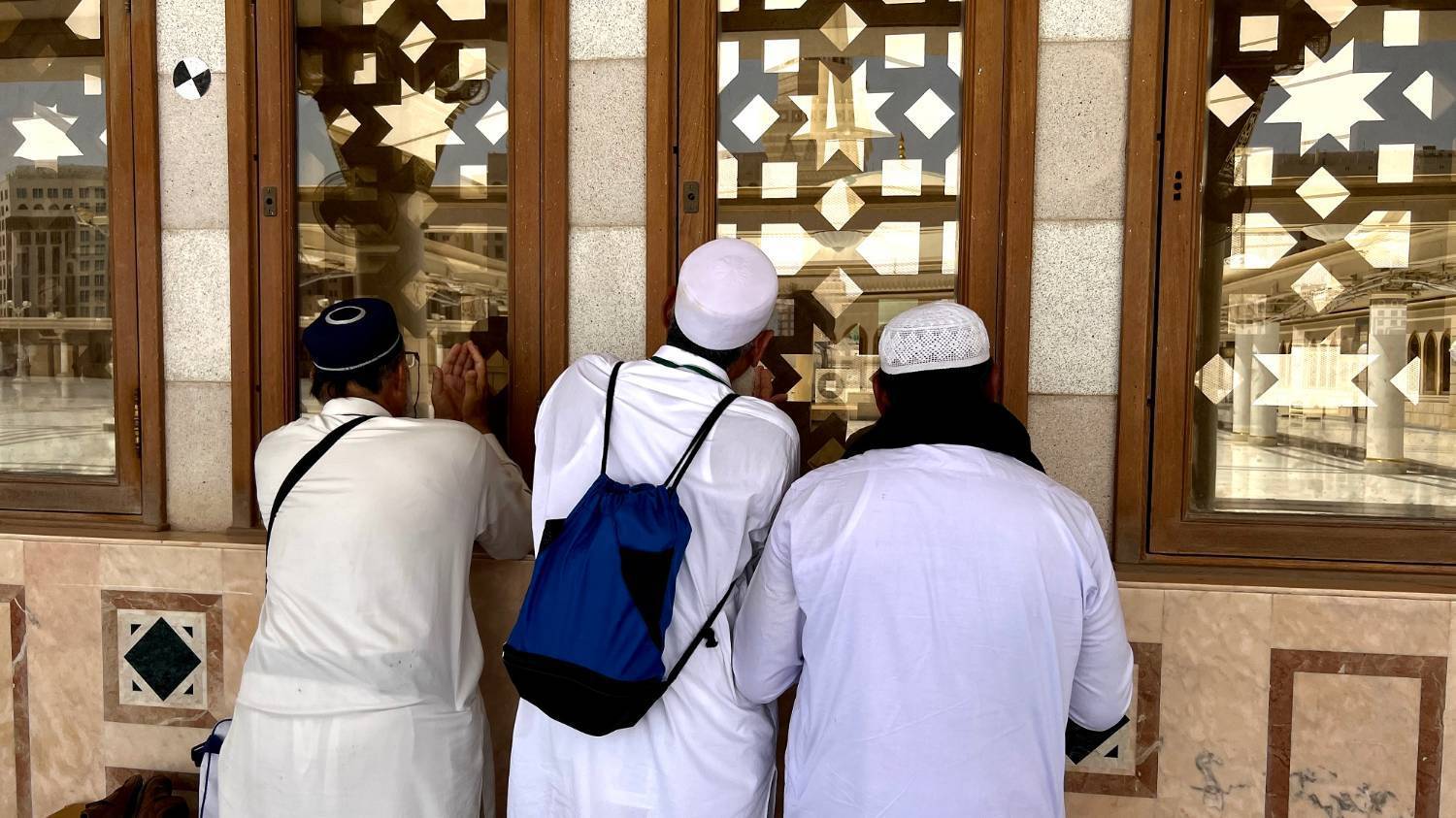خداحافظ شهر پیغمبر+ عکس
