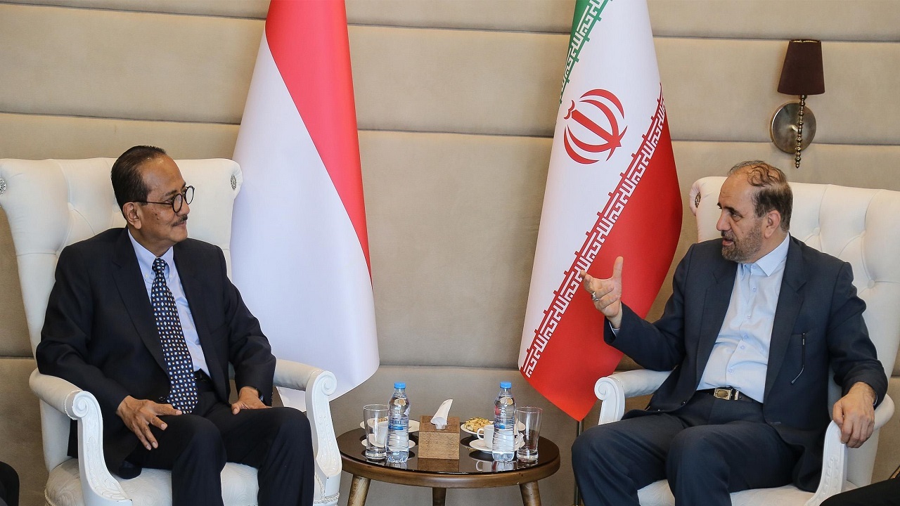 دیدار سفرای ویتنام و اندونزی با استاندارآذربایجان شرقی