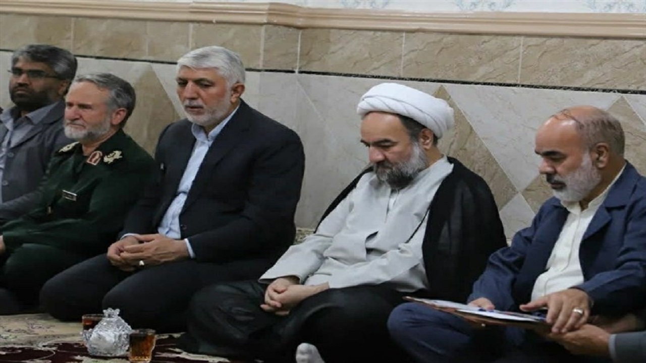 دلجویی مسئولان ارشد سیستان و بلوچستان از شهدای ۸ مهرماه زاهدان