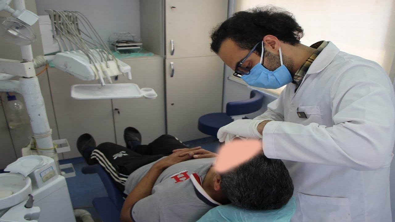 ارائه خدمات دندانپزشکی رایگان به معتادان سنندج