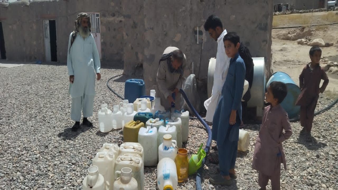 پایان عملیات بازسازی و ترمیم خط انتقال آب روستای کوشه تفتان