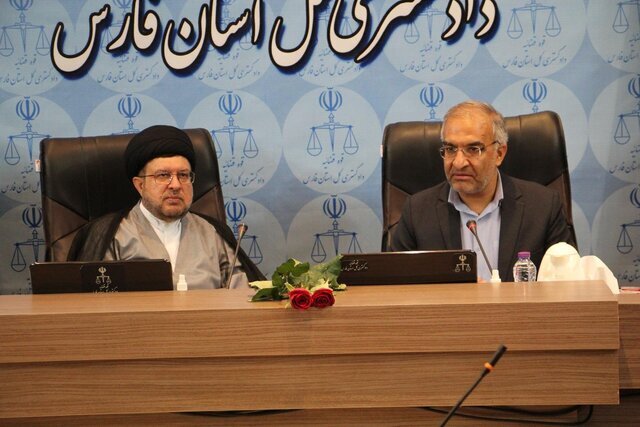 مهرماه با کمبود ۱۱ هزار معلم در فارس مواجه هستیم
