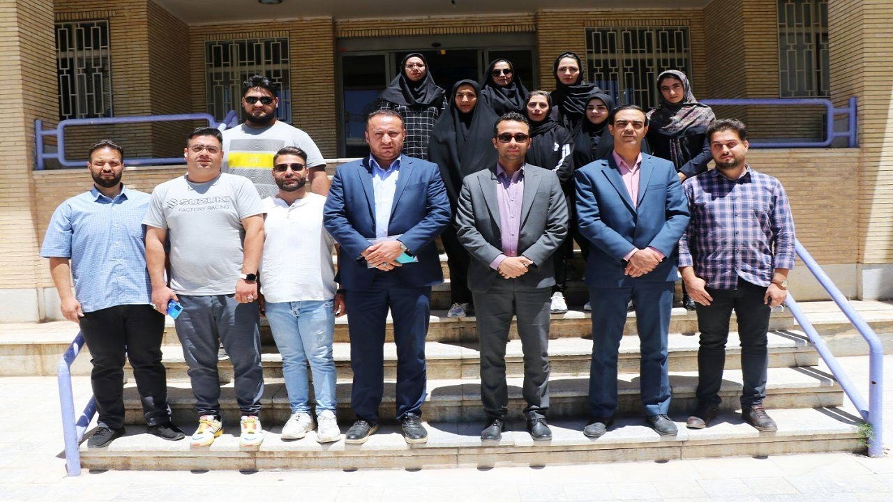 ورزشکاران چهارمحال و بختیاری به دوره تربیت مربیان فرهنگی اعزام شدند