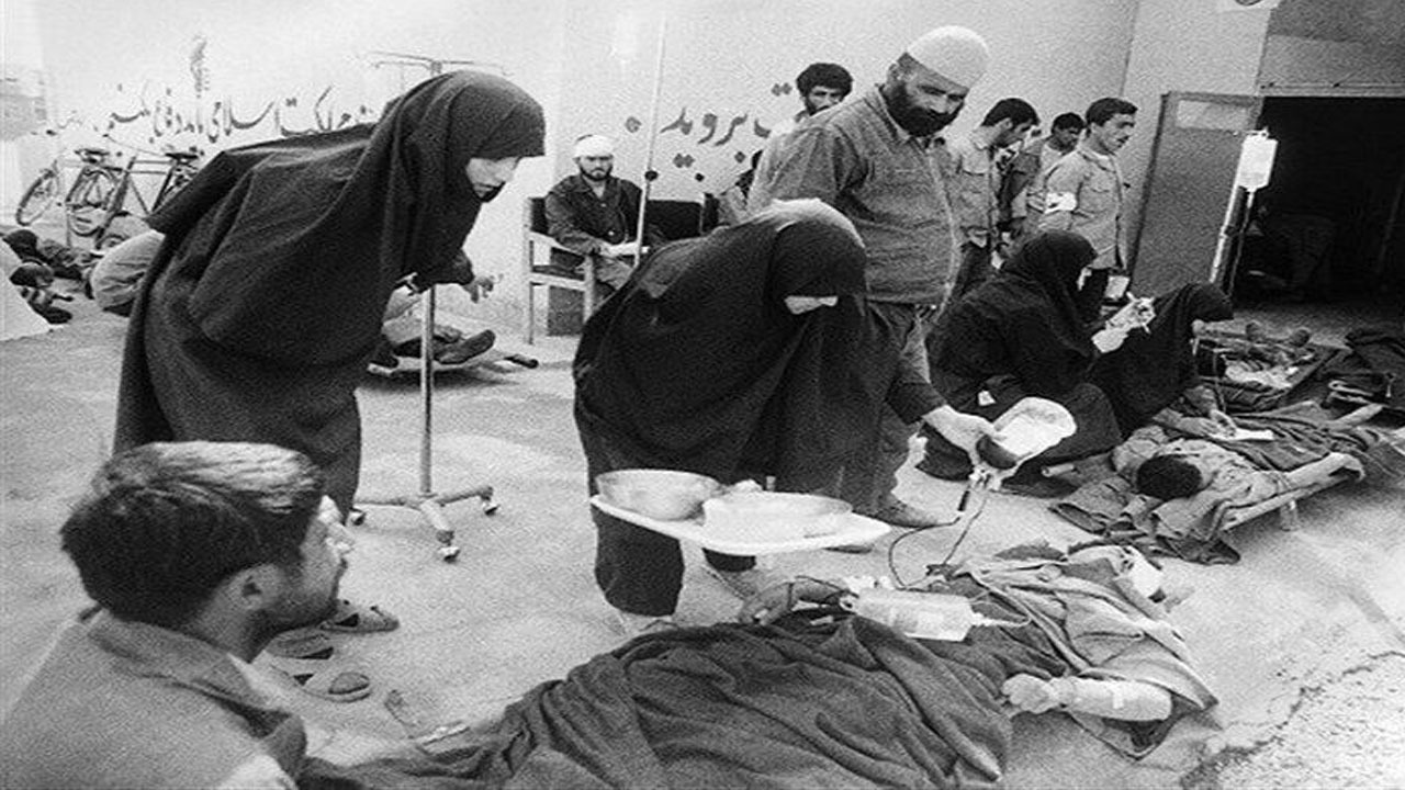 روایتی از زنان در دفاع مقدس؛ مهماتی که توسط بانوان جابجا می‌شد