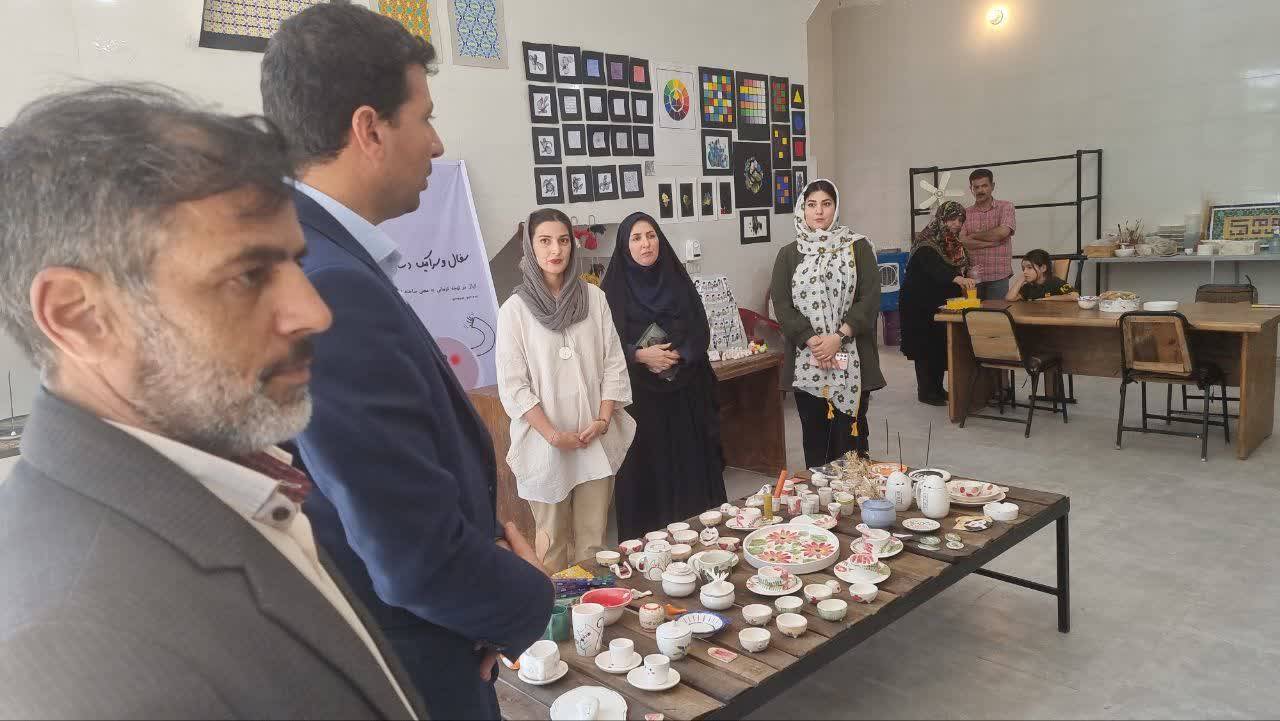 افتتاح کارگاه سفال گری، سرامیک سنتی و تذهیب و نگارگری در زرند