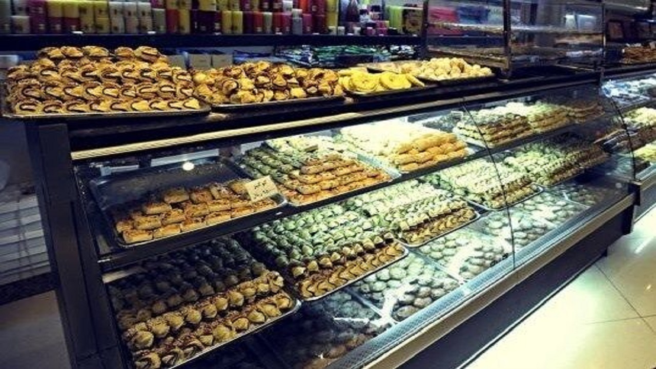 اصناف مشهد در طرح «عید تا عید» با تخفیف کالا می‌فروشند