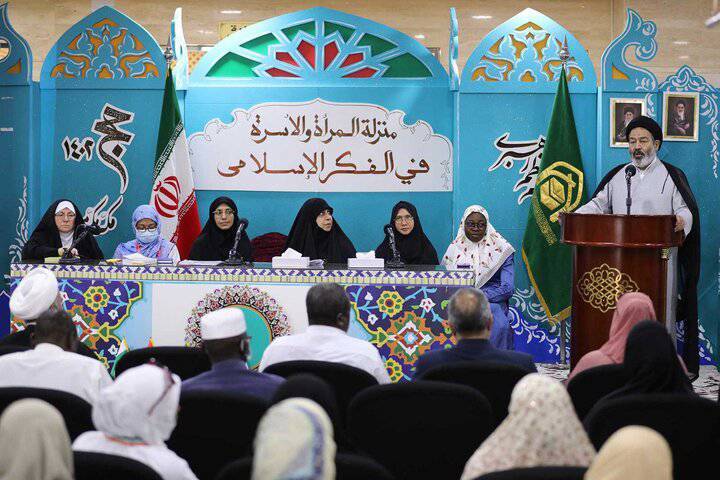 نگاه اسلام به زن، همراه با تکریم و افتخار است