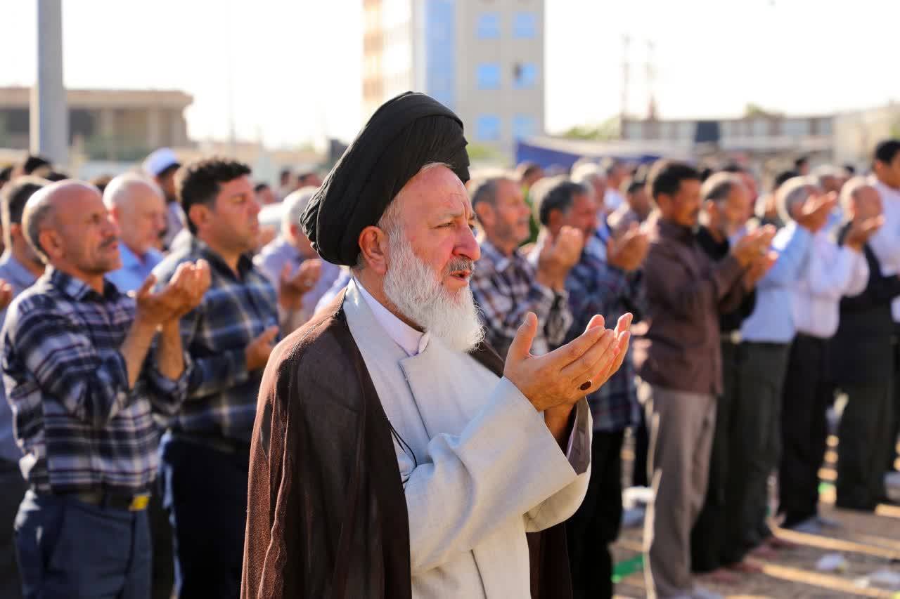 پیش نماز
