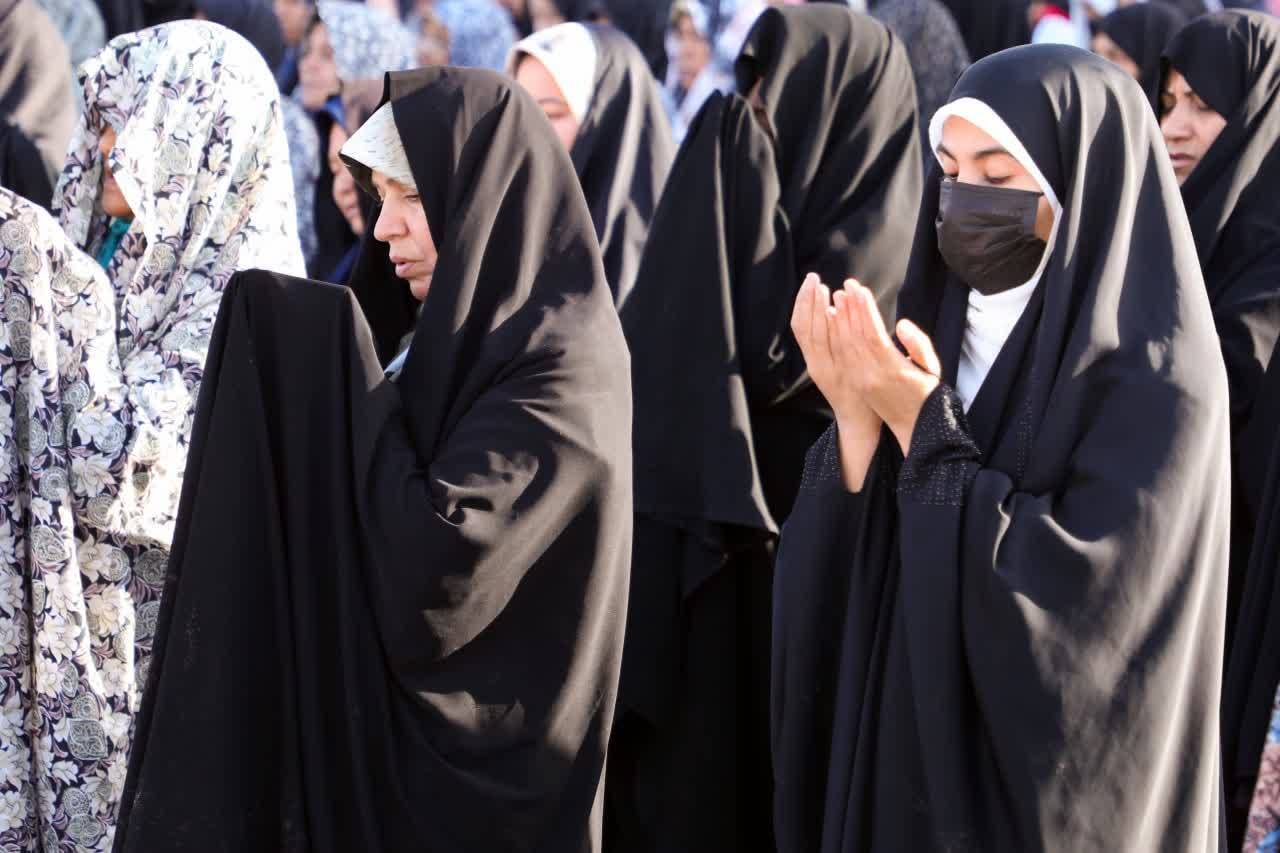 بانوان در نماز عید قربان