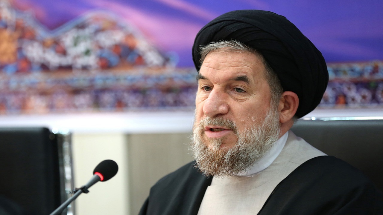 بازنشستگان باید از ۹۰ درصد حقوق شاغلین بهره‌مند شوند