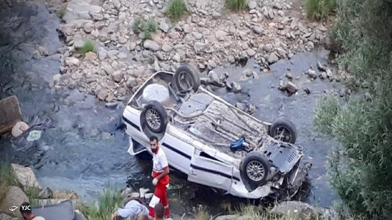مرگ سرنشین خودرو سواری با سقوط به دره در محور مهاباد به سردشت