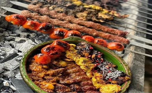 ضرورت ساماندهی ون کافه&zwnj;ها و گاری کبابی&zwnj;های رشت