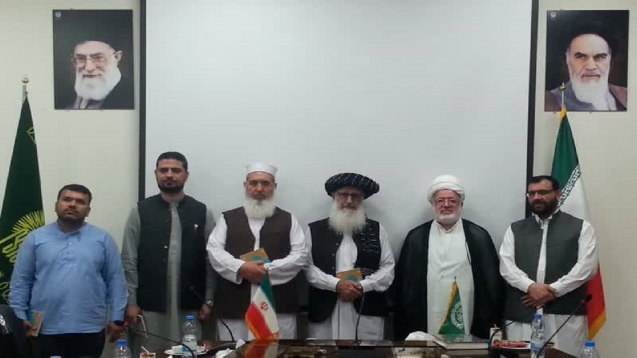 دانشگاه رضوی؛ وحدت بین امت اسلامی