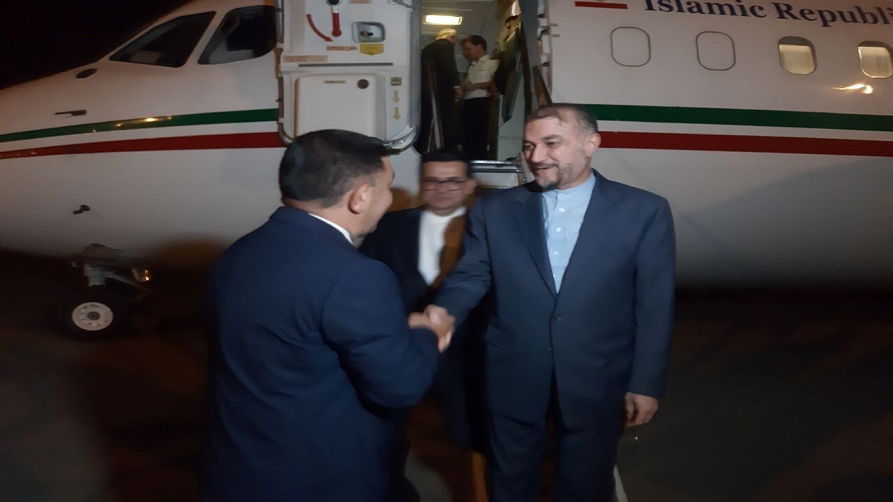 امیرعبداللهیان وارد باکو شد