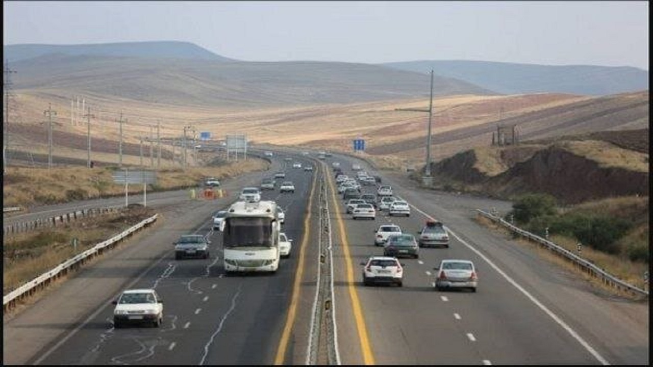 افزایش ۳۰ درصدی تردد وسایل نقلیه در ایلام