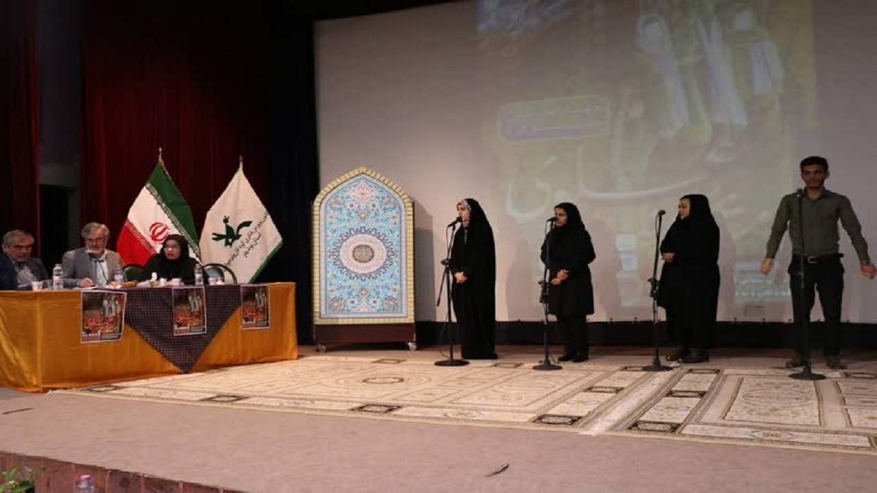 چهارمين جشنواره مشاعره علوی در بوشهر برگزار شد