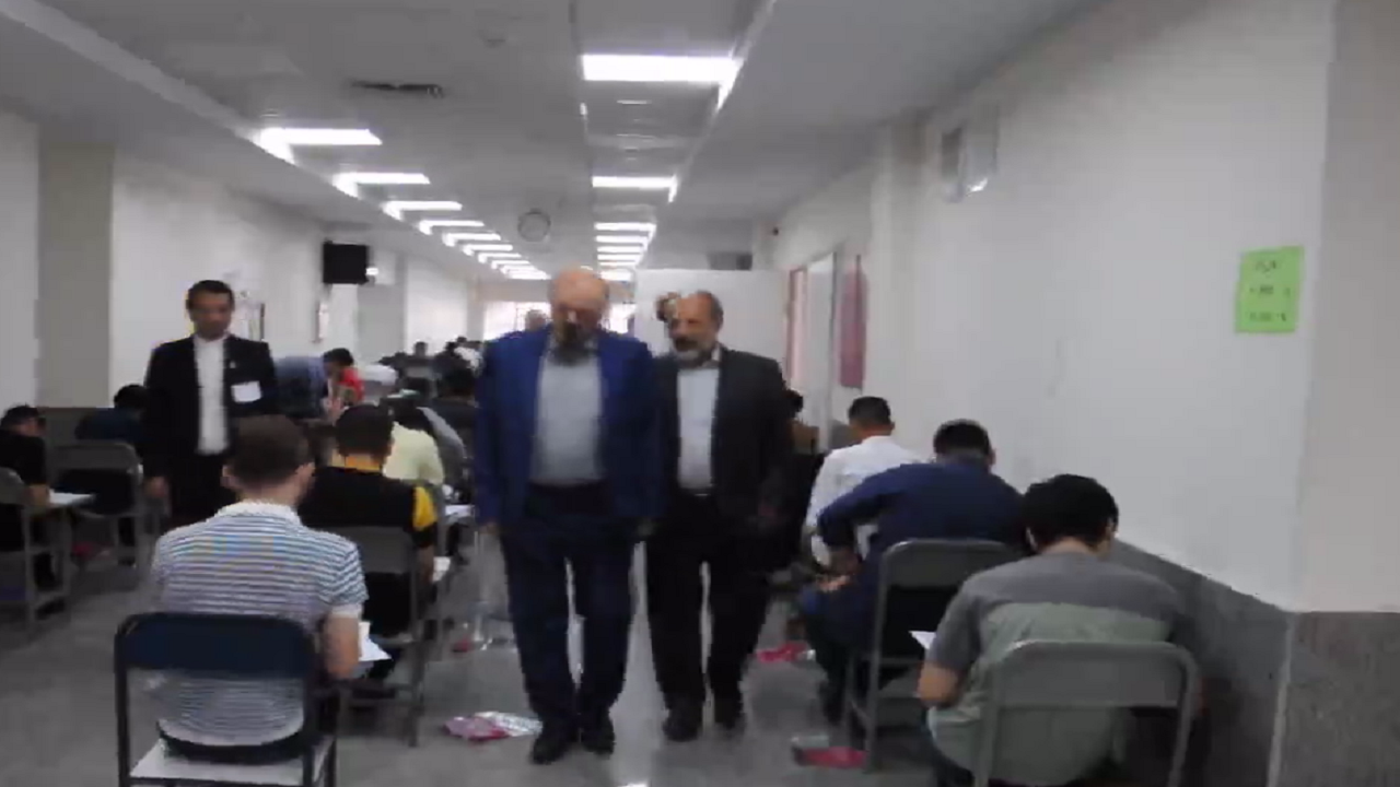 بازدید از روند برگزاری نوبت دوم آزمون سراسری ۱۴۰۲ در حوزه امتحانی دانشگاه پیام نور مرکز تبریز