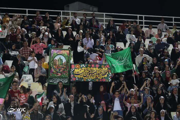 جشن بزرگ بیعت در ورزشگاه حافظیه برگزار شد