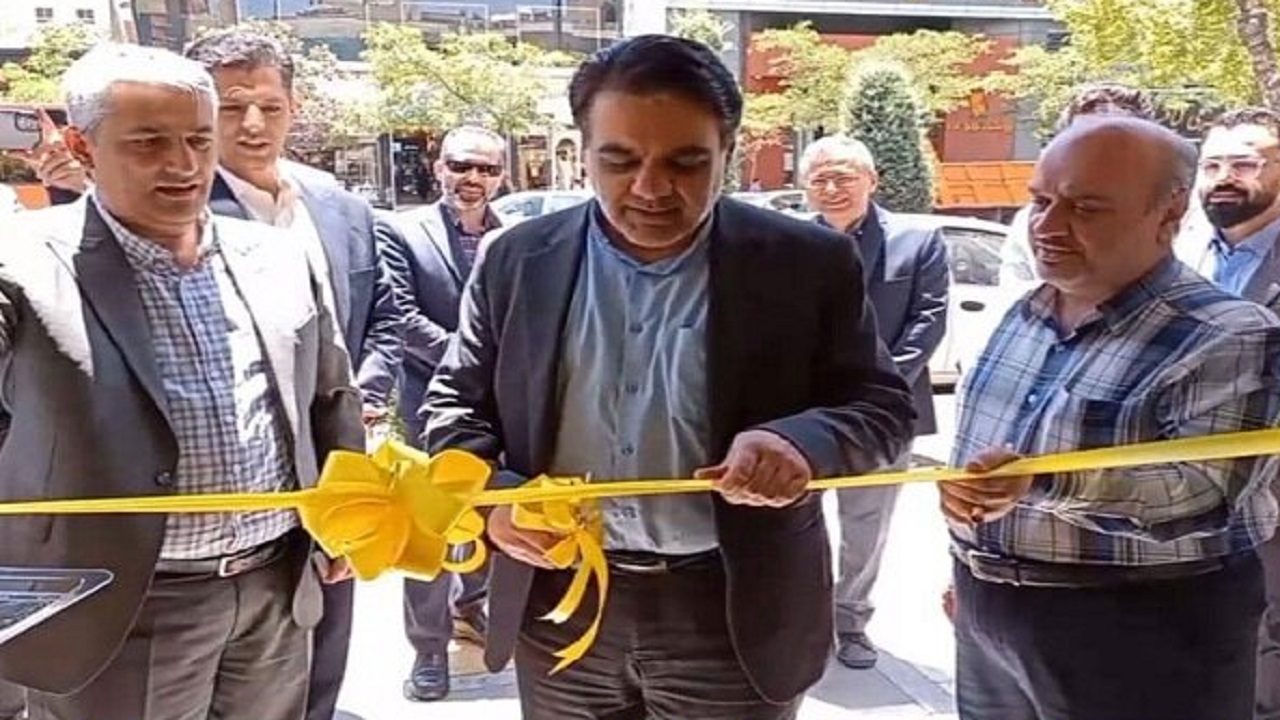 افتتاح دومین مرکز خدمات و فروش اصلی ایرانسل در مشهد