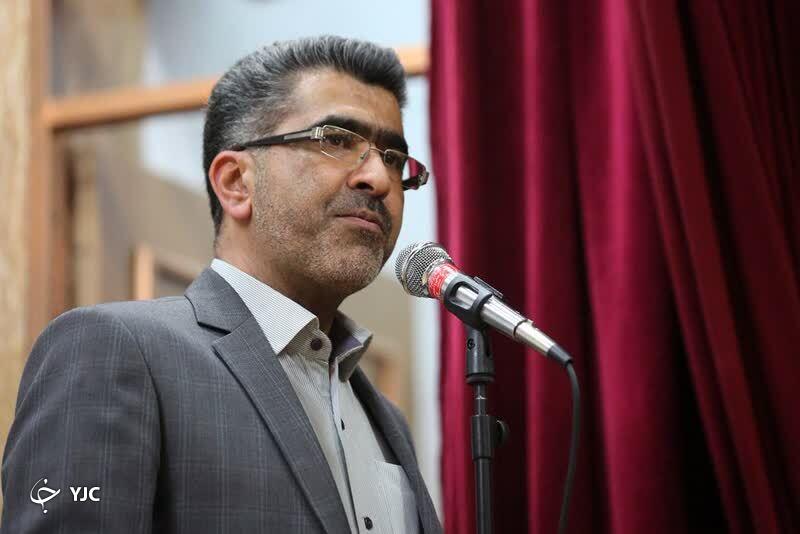 ارزش کار ورزشی نویسان کمتر از قهرمانان ورزشی نیست