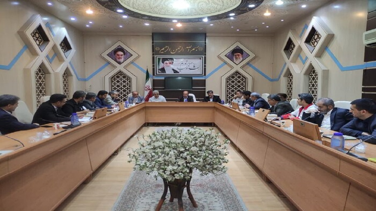 کمبود آب علت اصلی بروز گرد و غبار در قم است