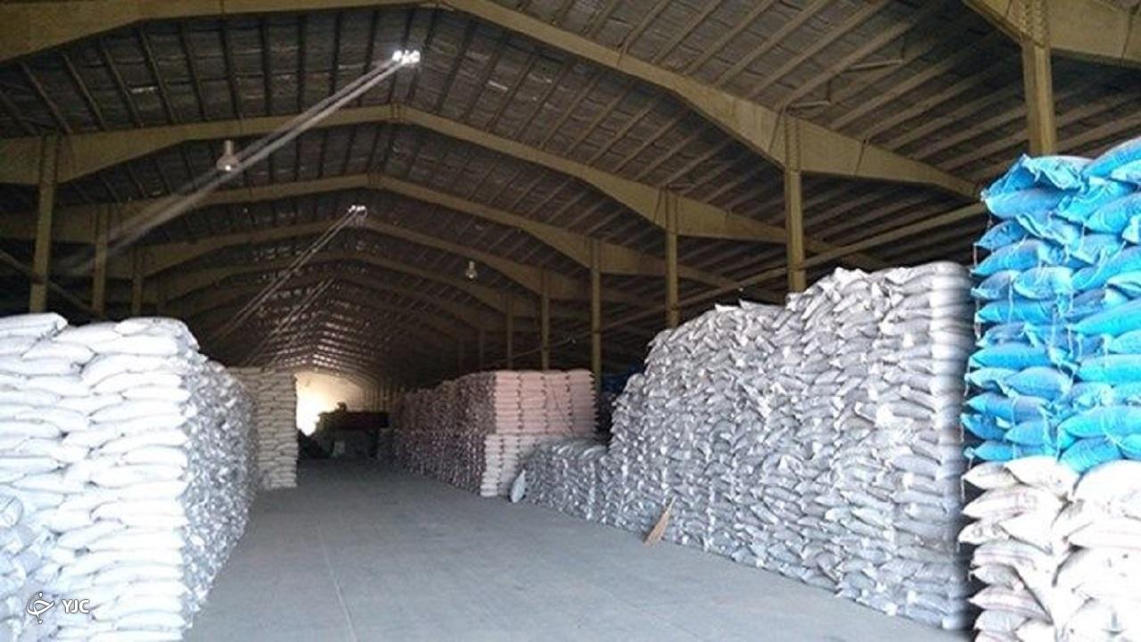 ذخیره سازی بیش از ۱۲ هزار و ۵۰۰ تن کودشیمیایی در آذربایجان غربی