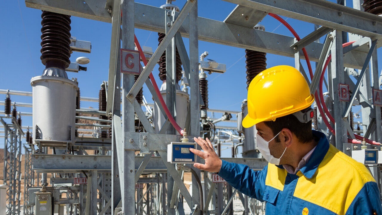 قطع برق واحد‌های صنعتی و تولیدی ظلم بزرگ به تولیدکنندگان