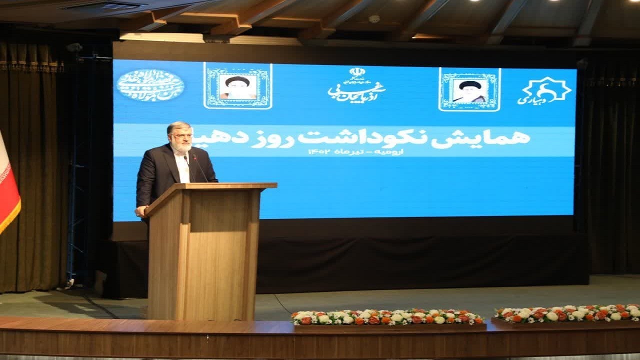 ریل گذاری توسعه آذربایجان غربی از روستا‌ها شروع می‌شود
