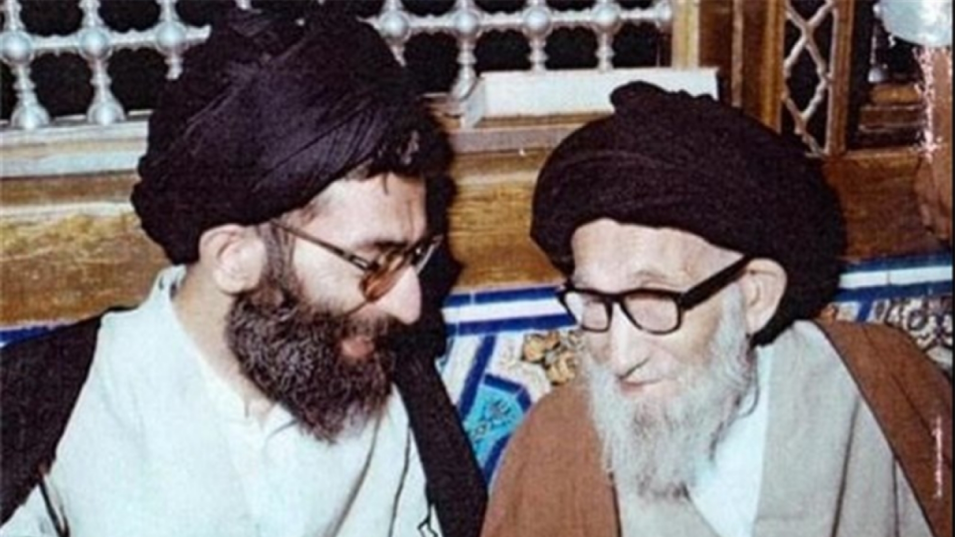 روایتی از زندگی زاهدانه آقا سیدجواد خامنه‌ای + فیلم