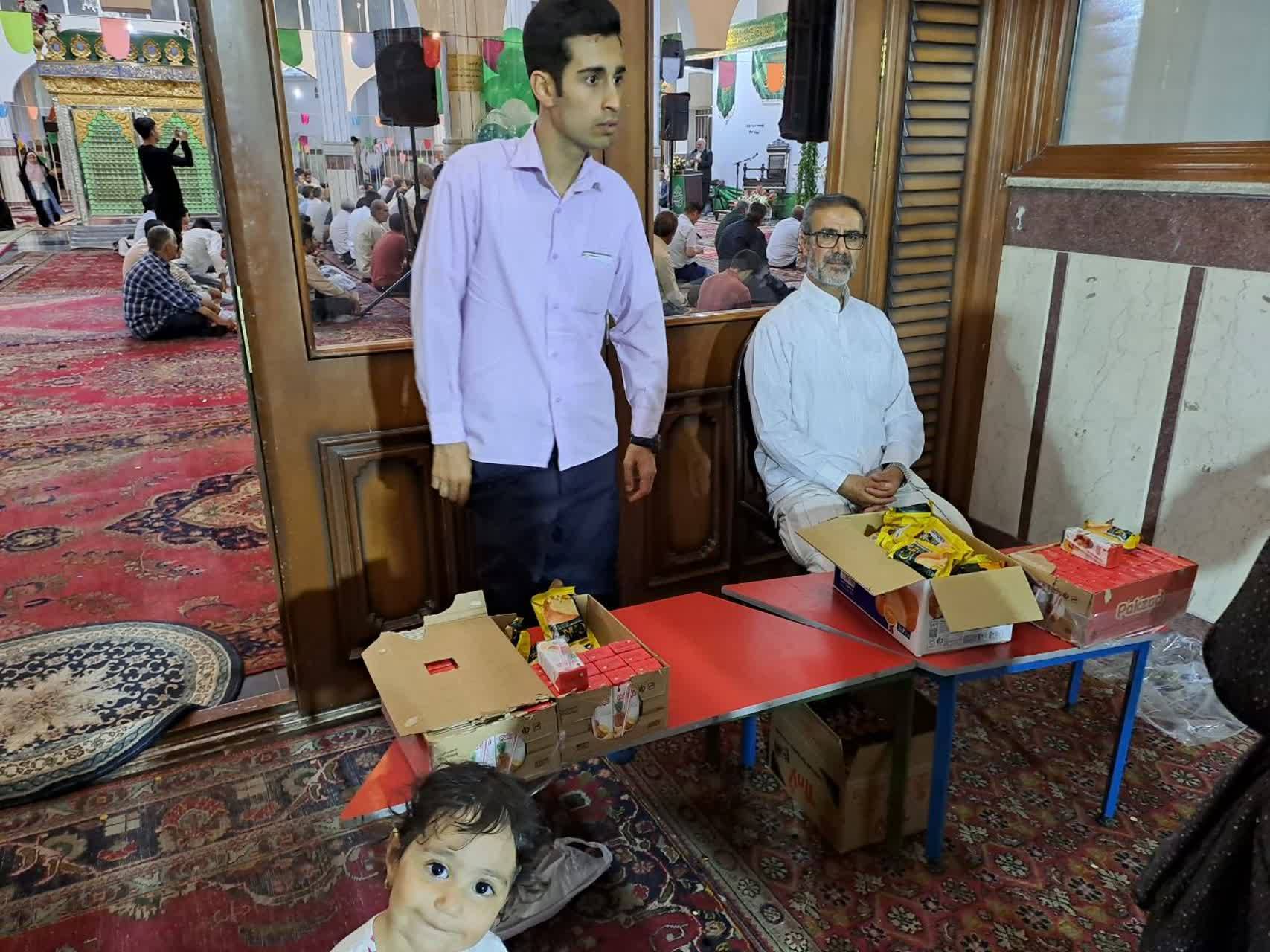جشن بزرگ ولایت در خوی جشن بزرگ ولایت در خوی