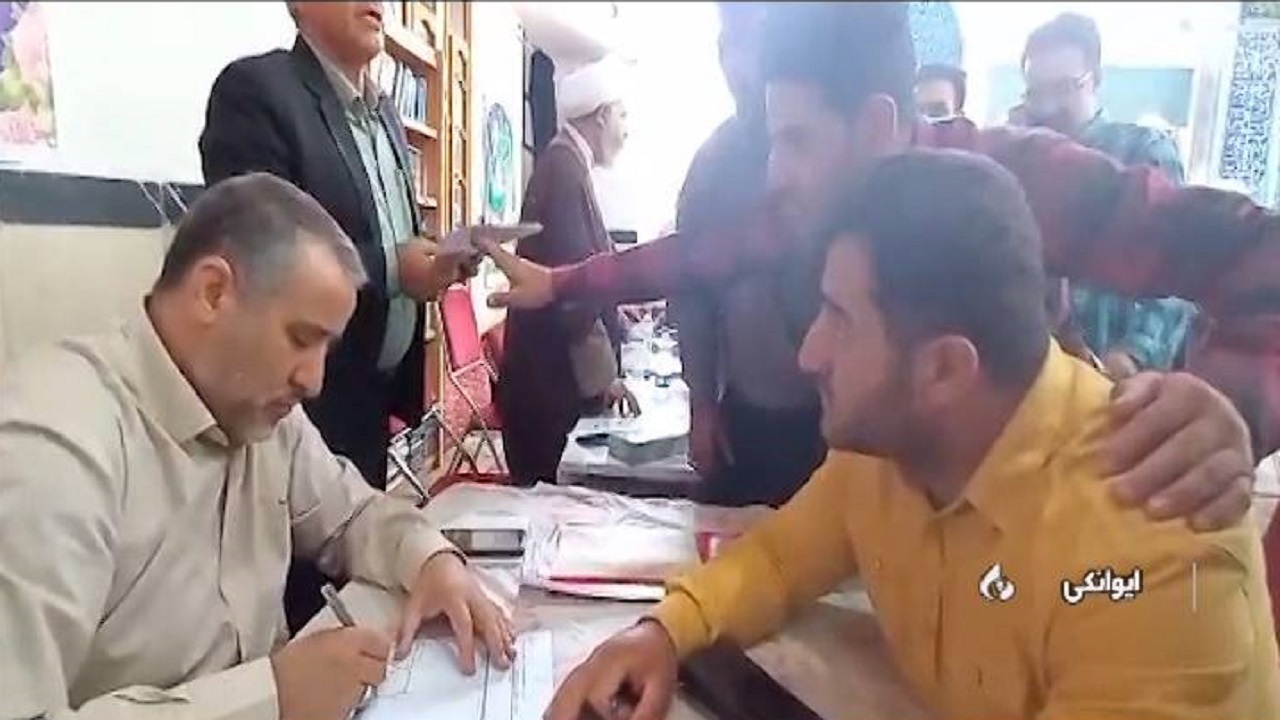 برپایی میز خدمت دولت در ایوانکی