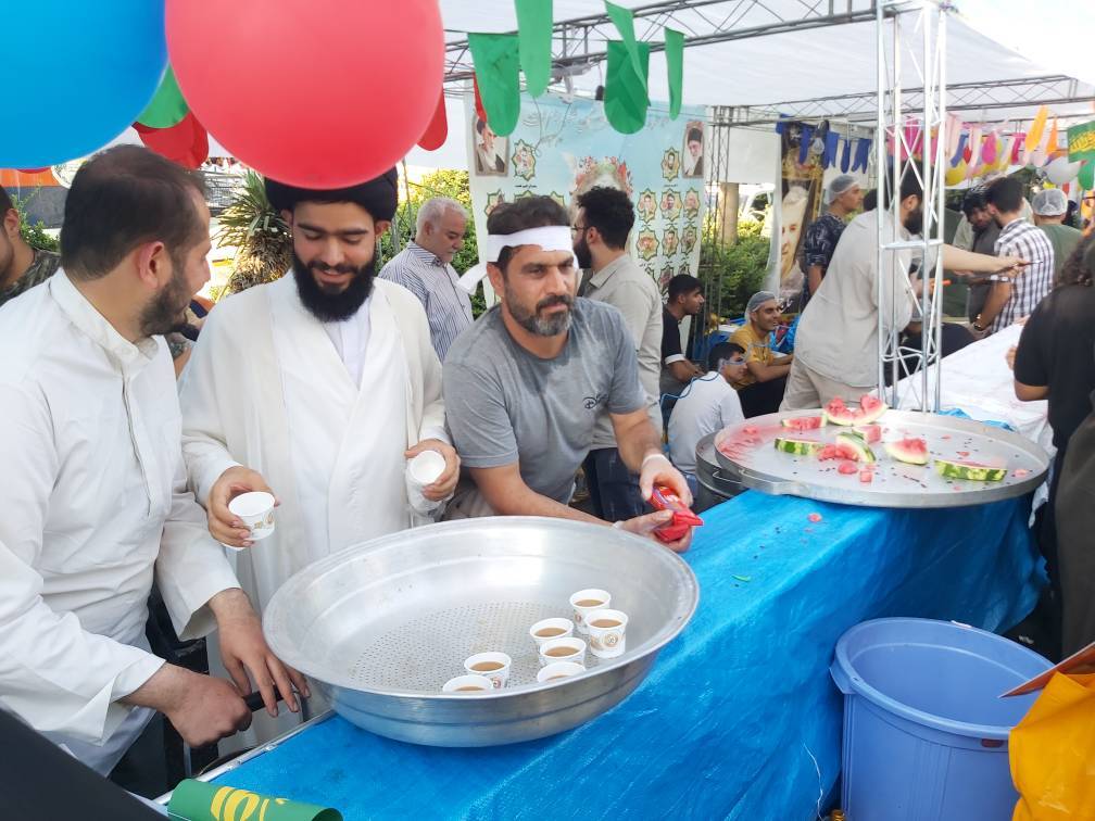 گوشه هایی از مهمانی ۱۰ کیلومتری غدیر تهران