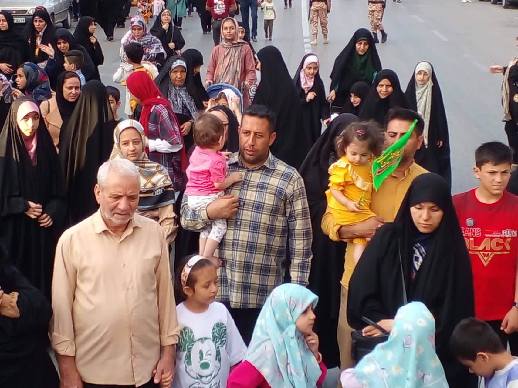 حضور خانوادگی در مراسم غدیر