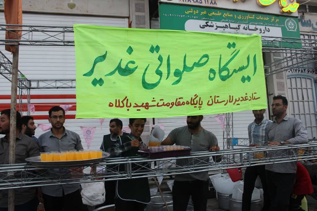 ایستگاه صلواتی در لارستان به مناسبت عید غدیر